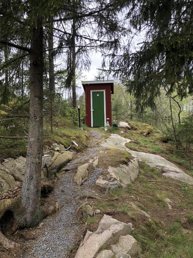 Stuga Utanfoer Fjaellbacka Eksteriør billede